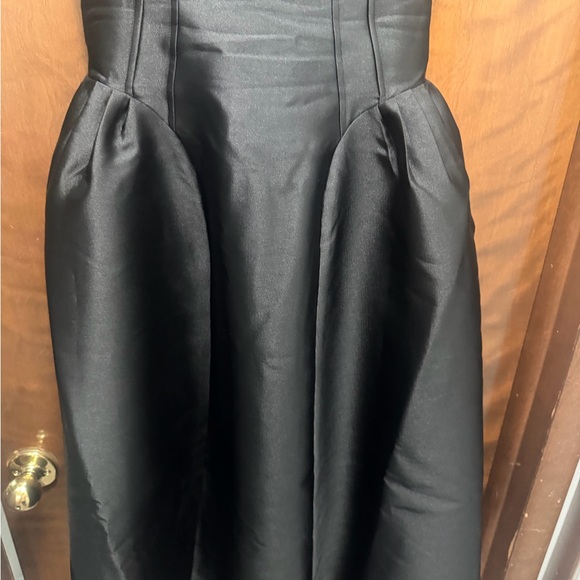 Express Black Satin Midi Dress - Picture 7 of 12
